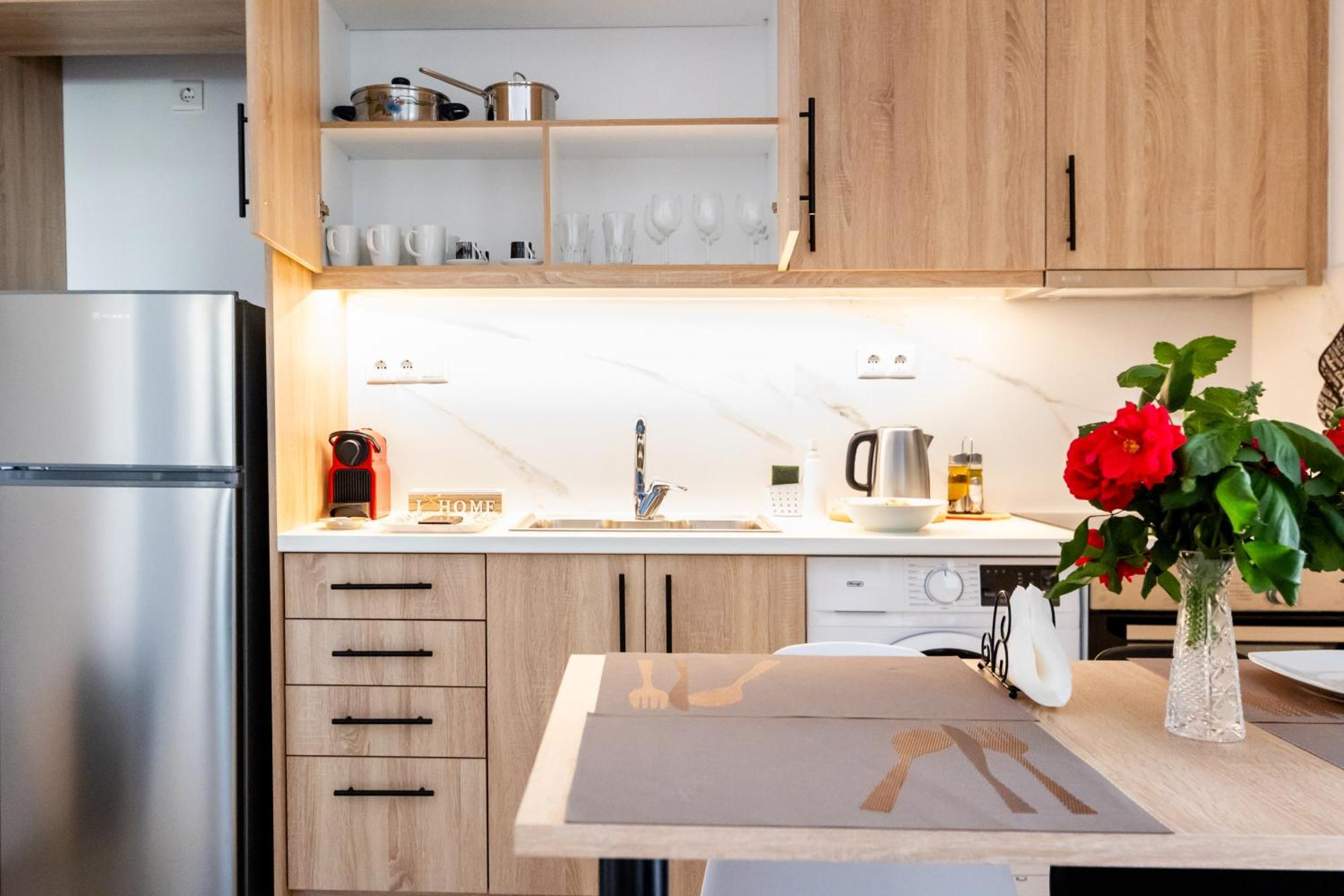 Pagani Urban - Premium Private Apartment Kalamata Luaran gambar